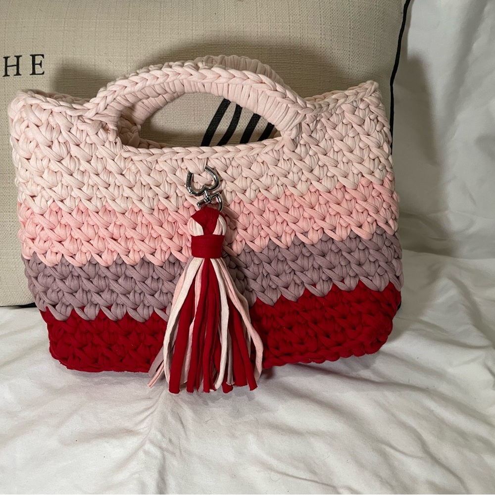 T-shirt yarn crochet handmade bag